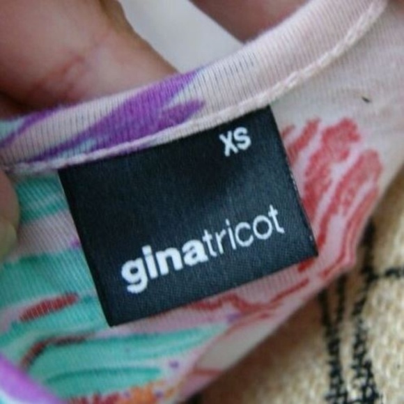 Gina Tricot Nadja Floral Dress Open Back - Picture 5 of 8